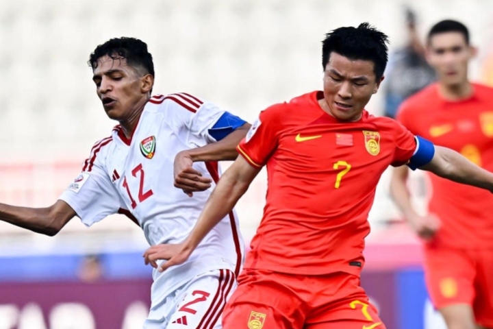 U23 Trung Quốc đánh bại U23 UAE: Sai lầm đáng trách, quà chia tay giải đấu