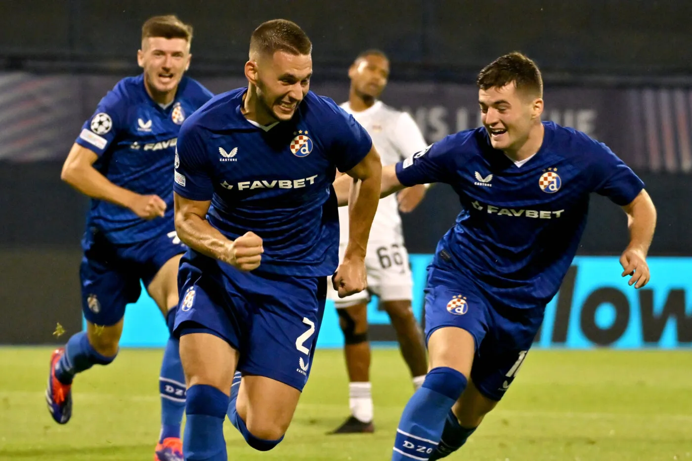 nhan dinh qarabag vs dinamo zagreb 23h45 ngay 28 8 vong loai cup c1 2