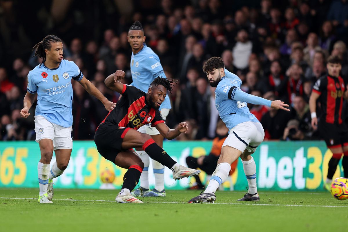 Hinh anh 2: Tran dau giua Manchester City va Bournemouth tai Ngoai Hang Anh